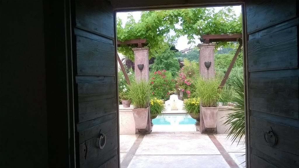 Bed And Breakfast Posserle Padenghe sul Garda Bagian luar foto