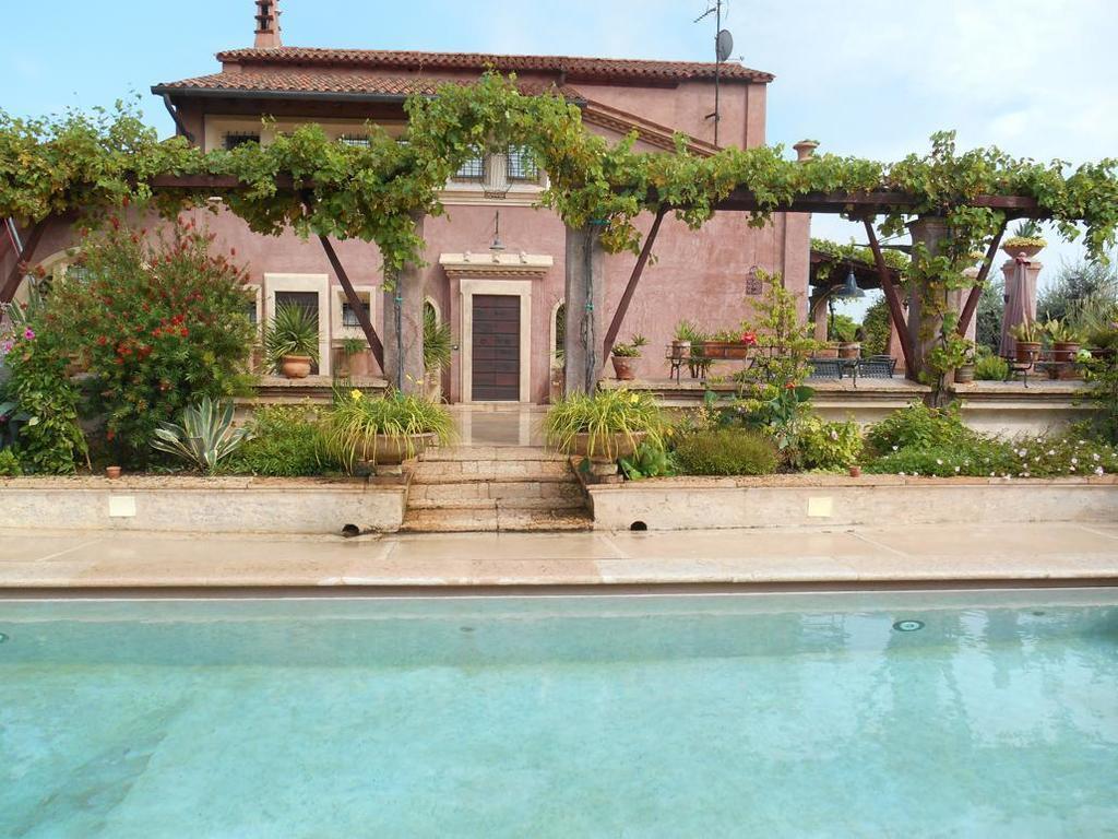 Bed And Breakfast Posserle Padenghe sul Garda Bagian luar foto