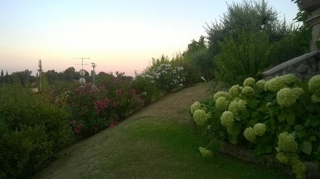 Bed And Breakfast Posserle Padenghe sul Garda Bagian luar foto
