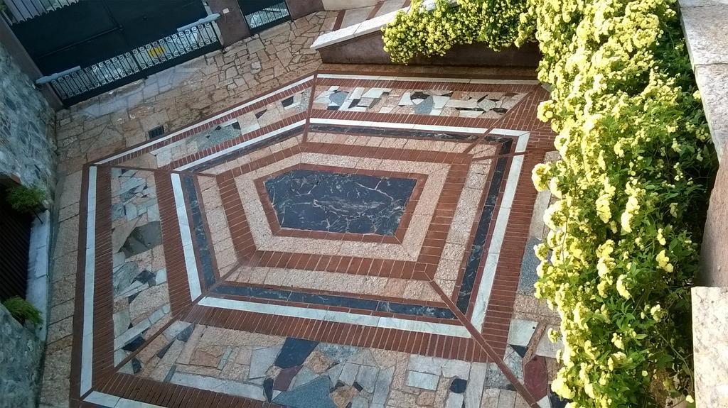 Bed And Breakfast Posserle Padenghe sul Garda Bagian luar foto
