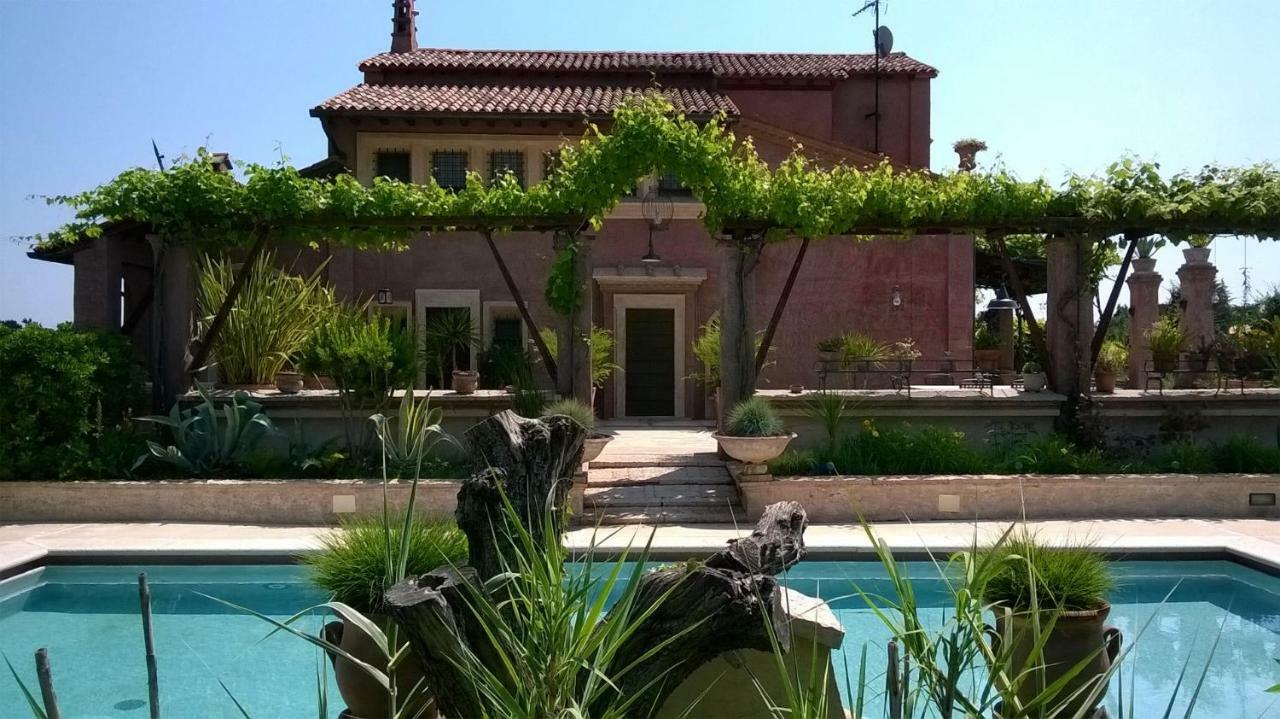 Bed And Breakfast Posserle Padenghe sul Garda Bagian luar foto